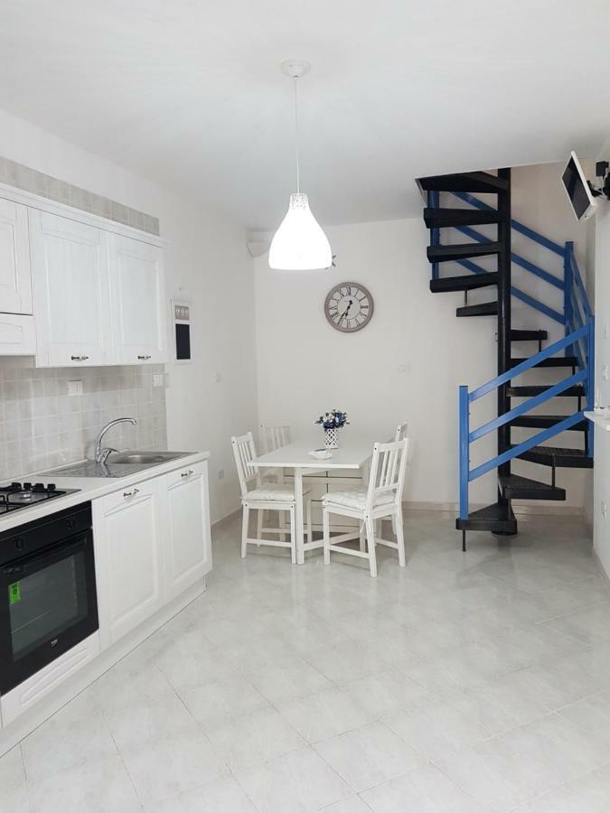 Casa Vacanza La Conchiglia Villa Monopoli Esterno foto